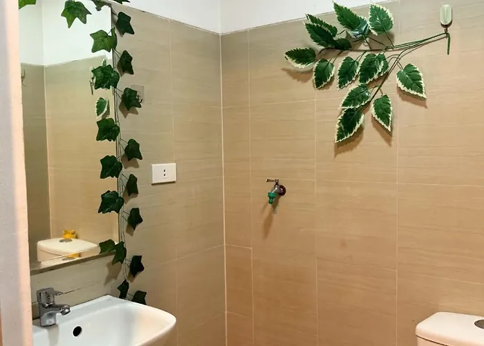 Near Moa Shore Residences Tower D 1bedroom Guest house *