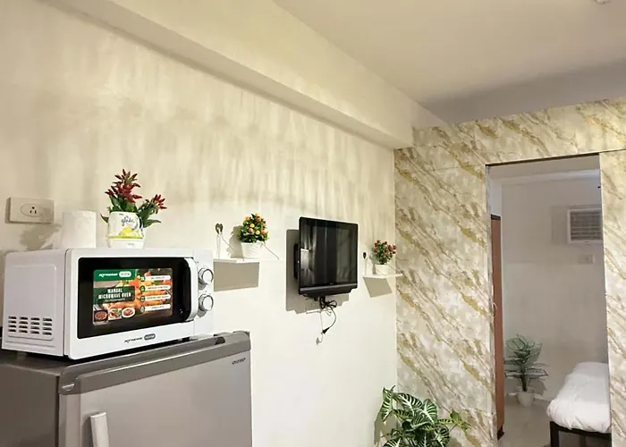 Near Moa Shore Residences Tower D 1bedroom Guest house *